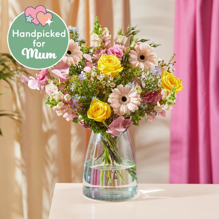 Moonpig mothers hot sale day flowers